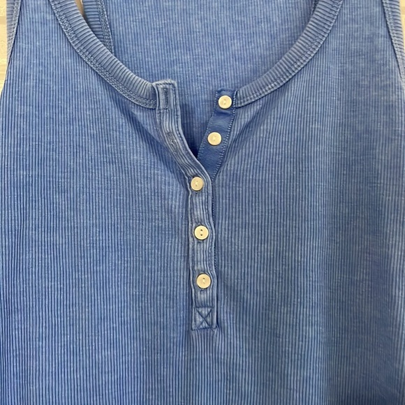 Henley tank top - Picture 2 of 4